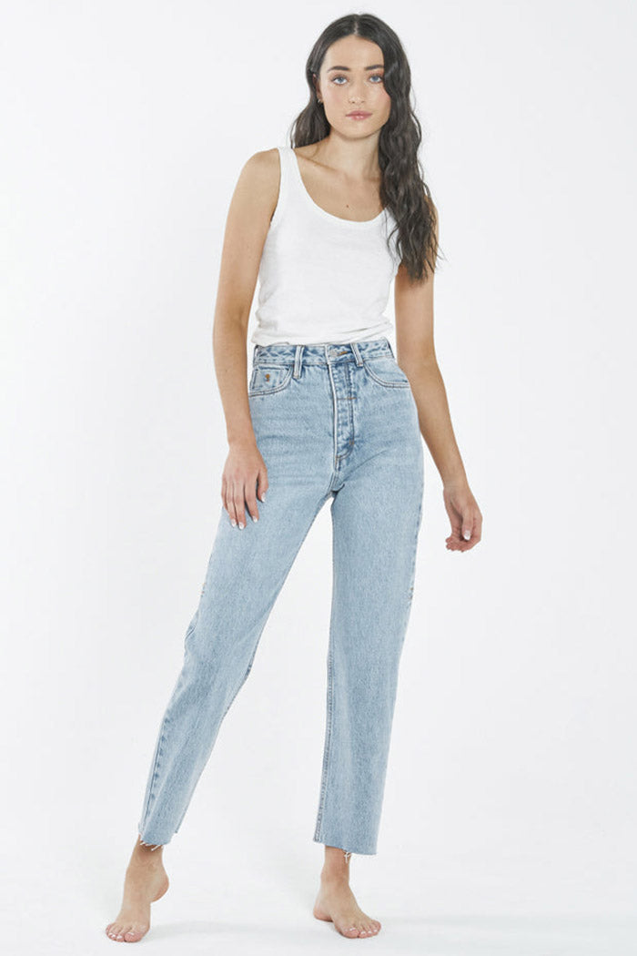 Dust jeans fashion