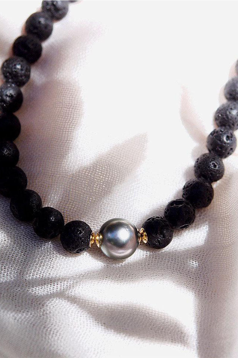 BlackLava_TahitianPearlNecklace-Roselani.jpg