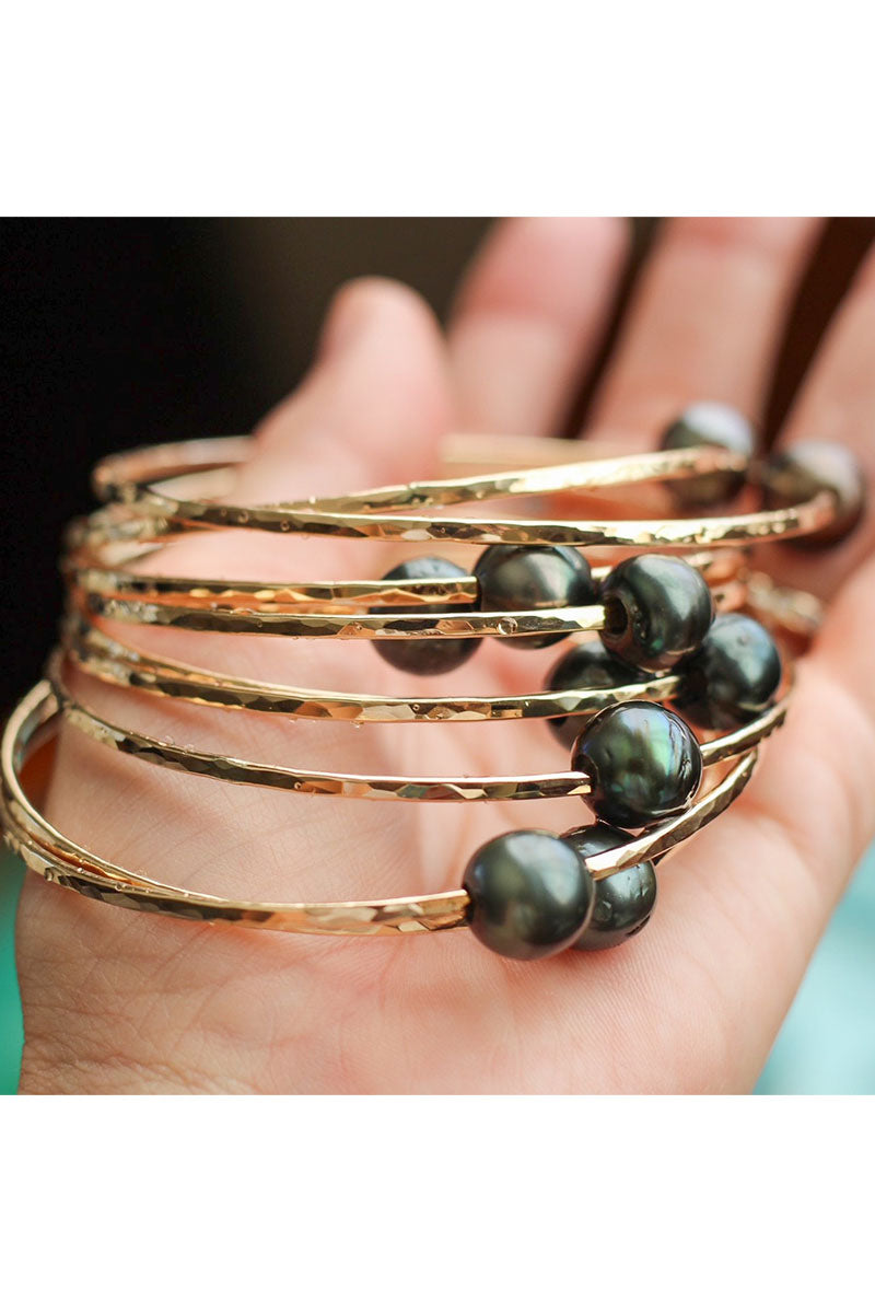 Beach Babe Tahitian Pearl Bangle